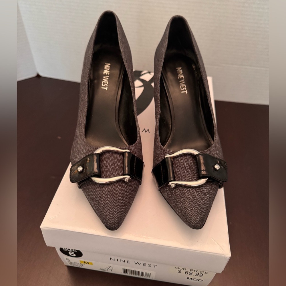 Nine West Gray Women's Shoes with Black Accents